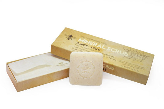 Honey Mineral Scrub Bar 3-Piece Boxed Set